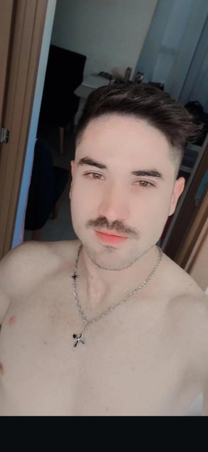 Arthur Victorelli 000000996447_Screenshot_2026-10-25-03-56-46-422_com.instagram.android.jpg