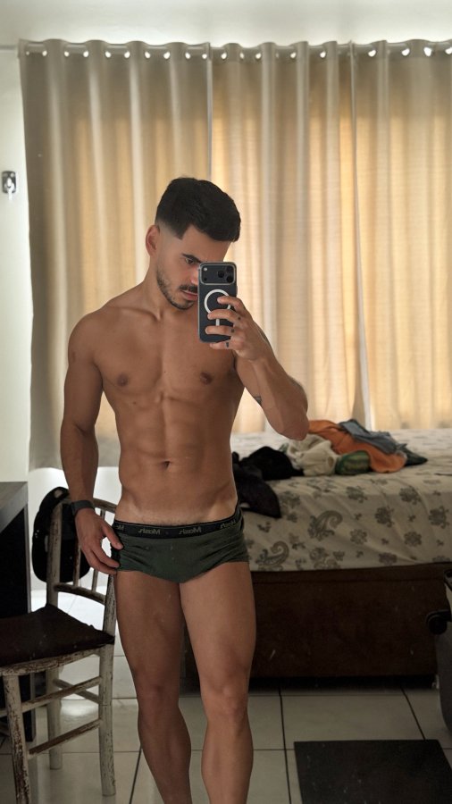 Vitor Führ 000001750618_Facetune_25-10-2026-12-41-23.jpg