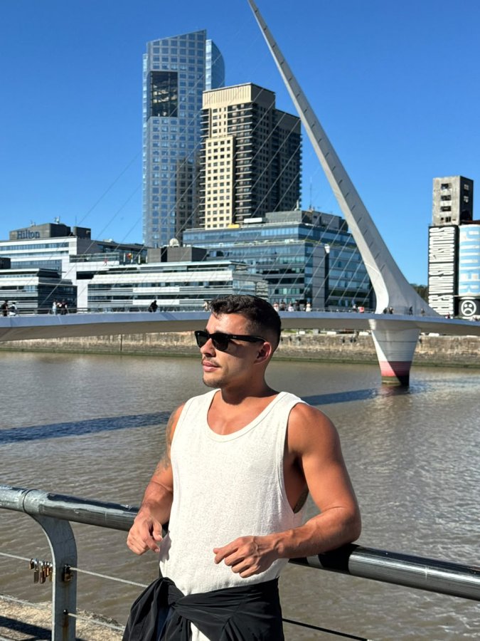 Guilherme Carioca 000001764574_WhatsApp_Image_2026-10-24_at_01.58.33.ml.jpg